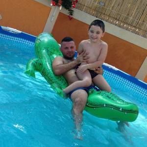 Meet your Posher, Ilan